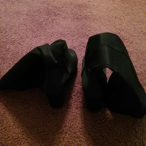 New Avon boots - Picture 3 of 6